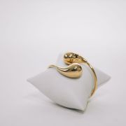 Teardrop bangle